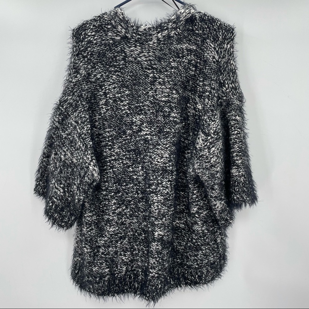 Two by Vince Camuto Eyelash Knit Cardigan - Picture 8 of 13